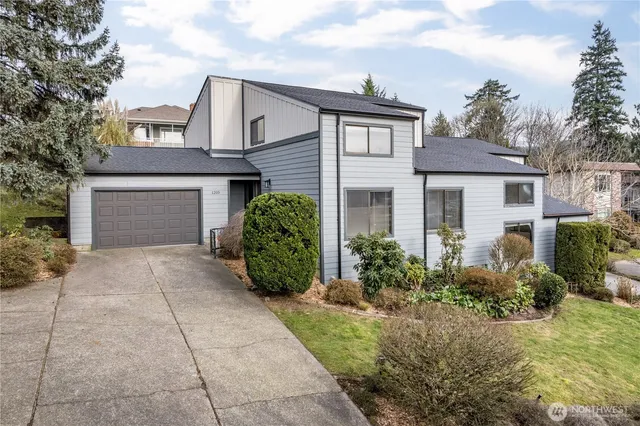 $599,900 | 1205 Holly Street, Kelso, WA 98626