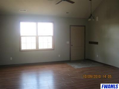 5108 North St Road Woodburn, IN 46797 - Photo 4 of 8 Gallery Image 4