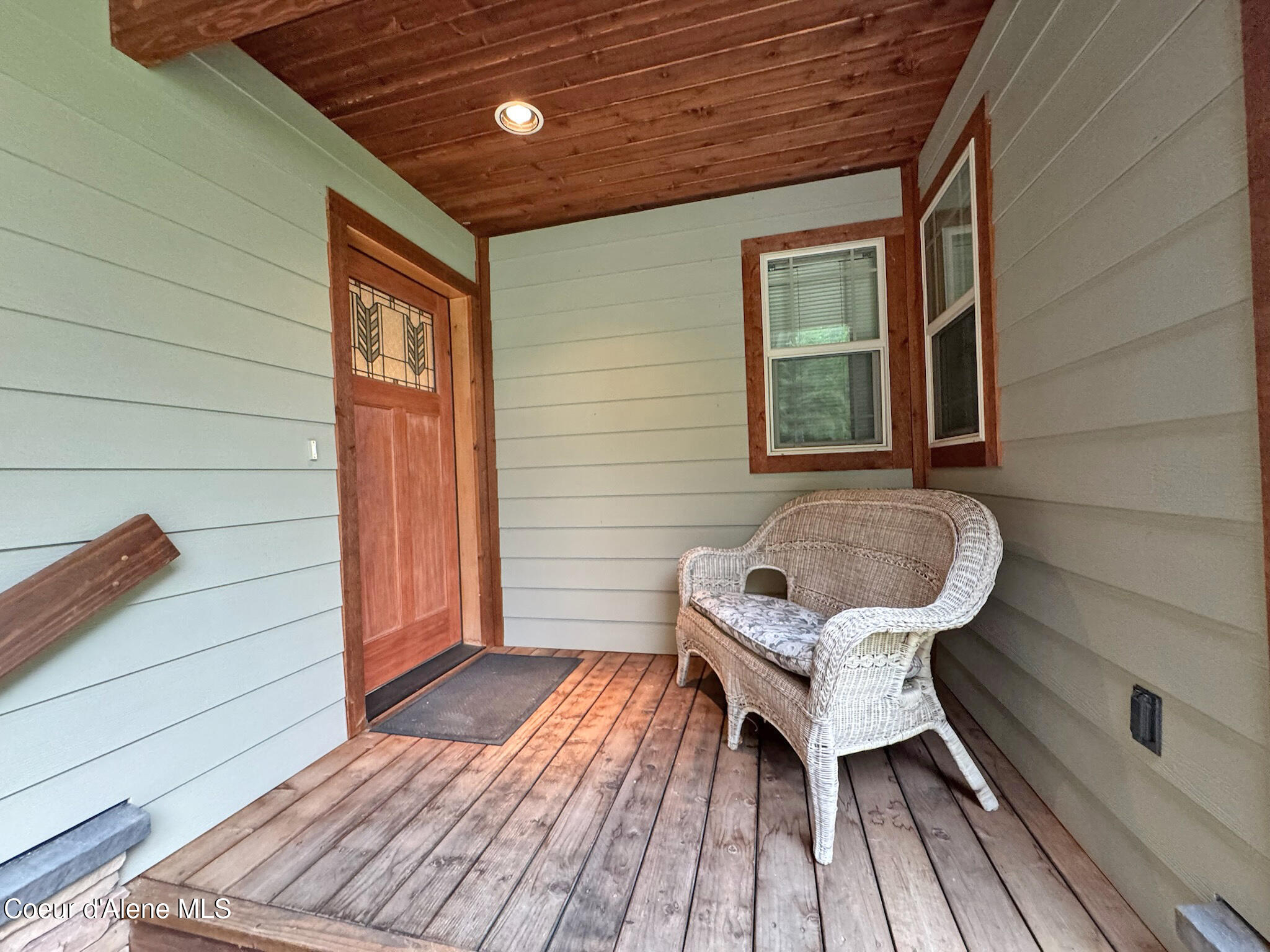 1196 Gold Creek Road Sandpoint, ID 83864 - Photo 9 of 66 .