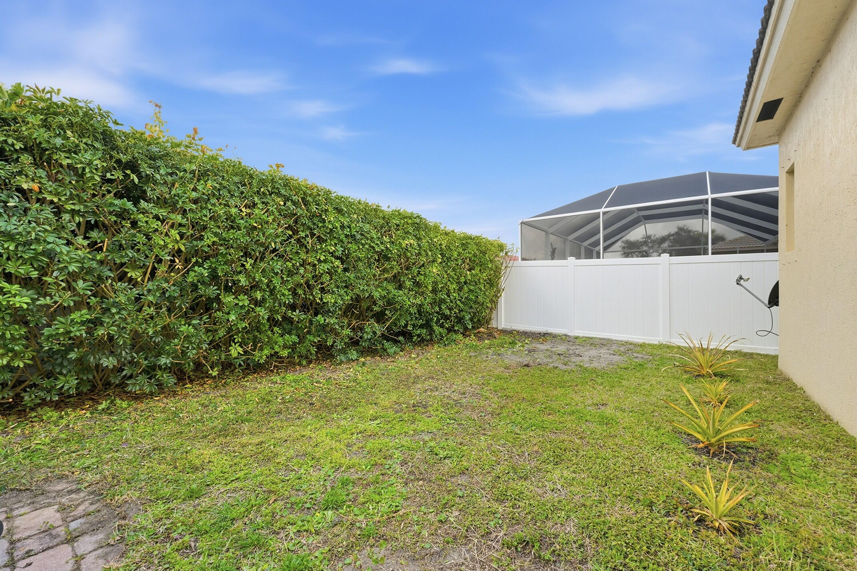 6117 Spring Lake Terrace Fort Pierce, FL 34951 - Photo 34 of 38 a view of outdoor space and yard