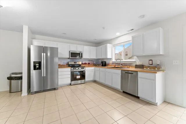 $399,900 | 9630 West Portola Drive, Boise, ID 83709