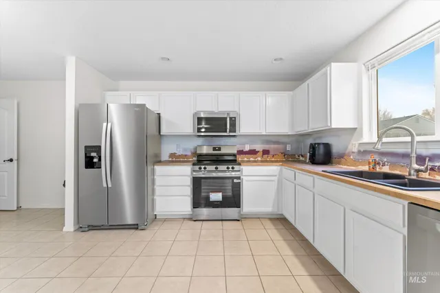 $399,900 | 9630 West Portola Drive, Boise, ID 83709