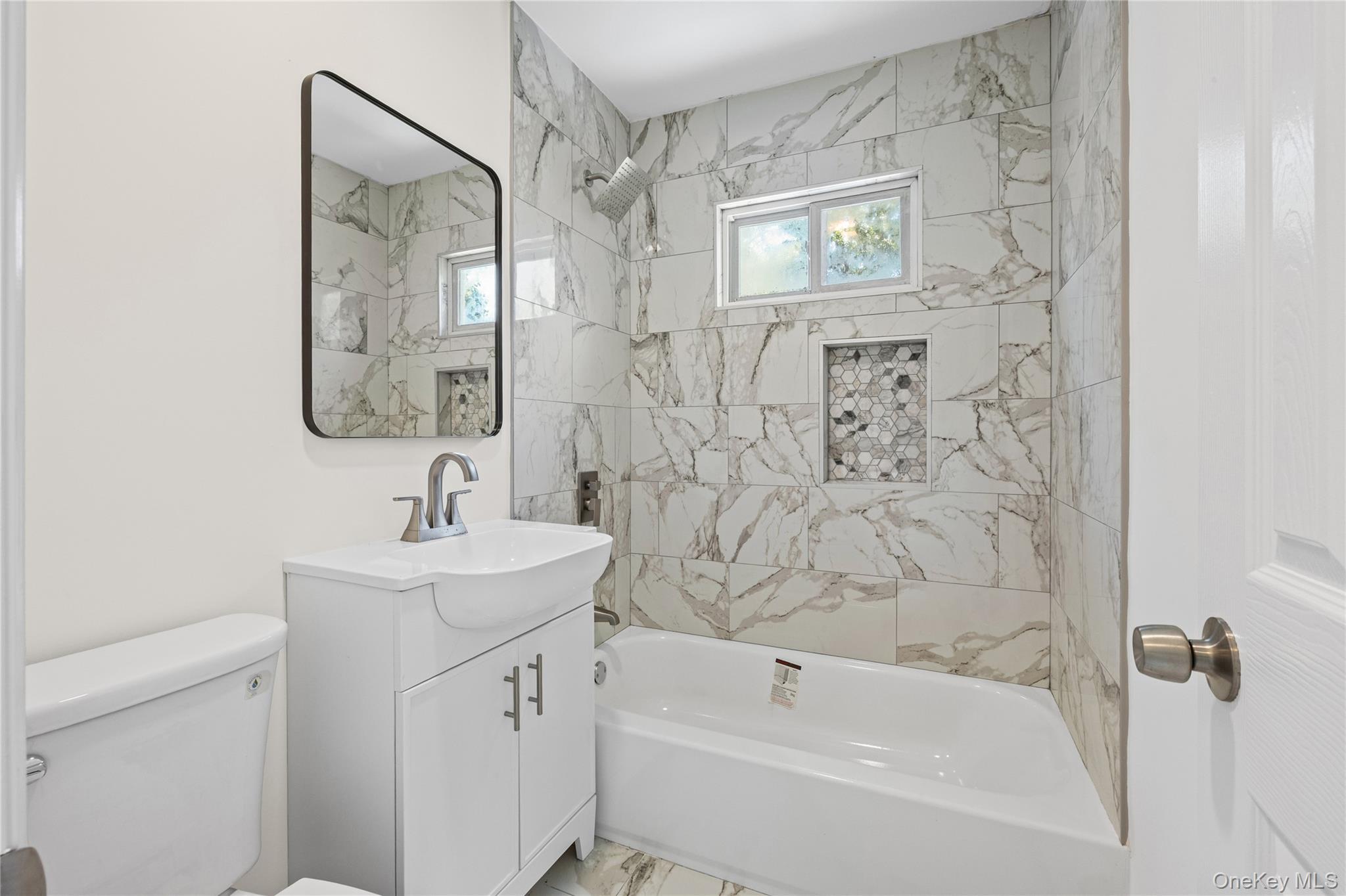9 Phoenix Road Rocky Point, NY 11778 - Photo 11 of 17