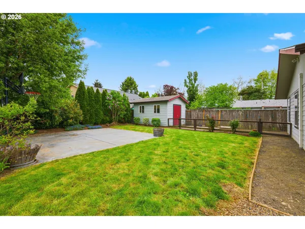 $435,000 | 2005 Amirante Street, Eugene, OR 97402