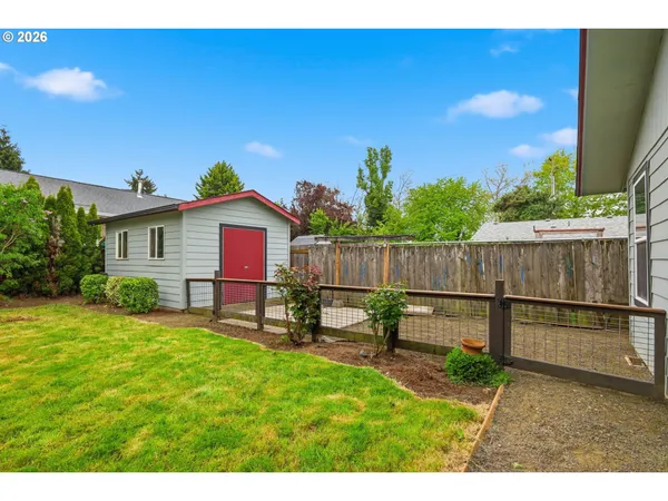 $435,000 | 2005 Amirante Street, Eugene, OR 97402