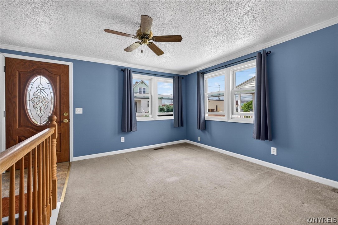 255 Roland Street Cheektowaga, NY 14212 - Photo 7 of 30 Living Room
