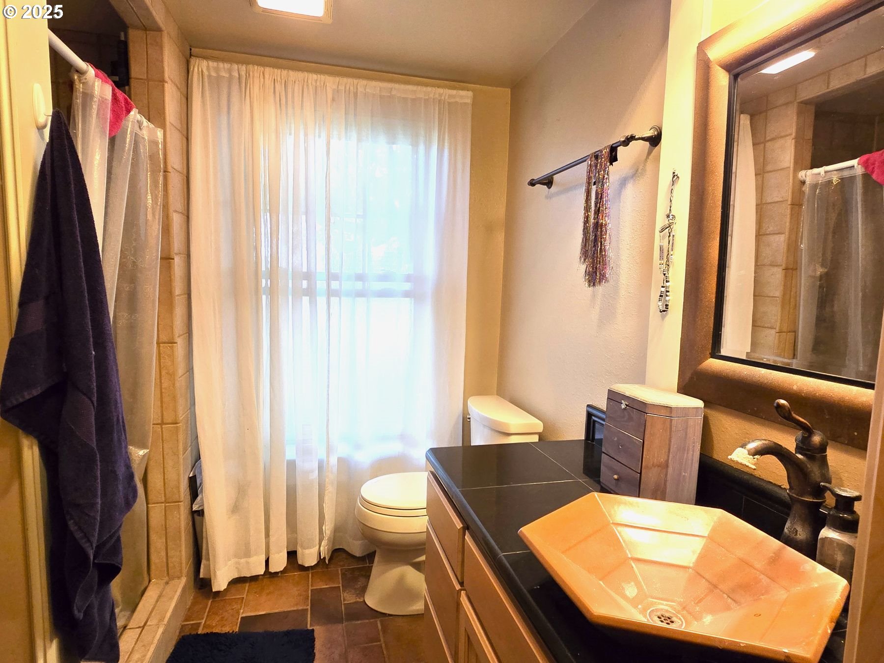 100 Southeast Hillcrest Road John Day, OR 97845 - Photo 27 of 30 a living room with furniture and a window