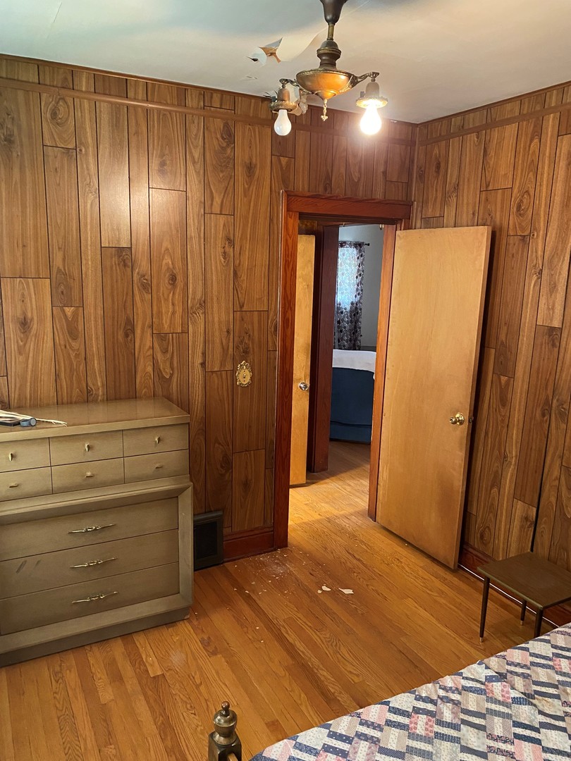 3112 Chicago Road Steger, IL 60475 - Photo 9 of 15 a view of entryway with wooden floor