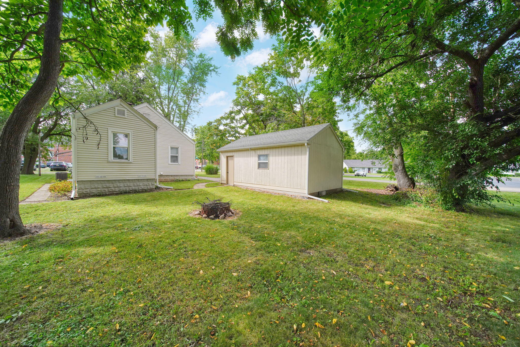 239 Cottage Street Spring Arbor, MI 49283 - Photo 22 of 35 37-web-or-mls-DSC04812_HDR