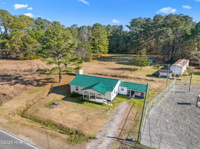 $125,000 | 3537 Highway 11, Wallace, NC 28466