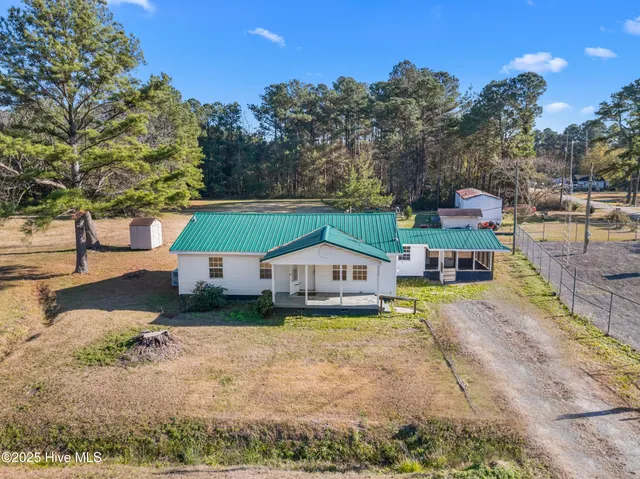 $125,000 | 3537 Highway 11, Wallace, NC 28466