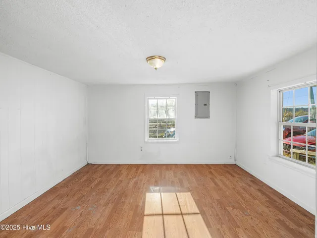 $125,000 | 3537 Highway 11, Wallace, NC 28466