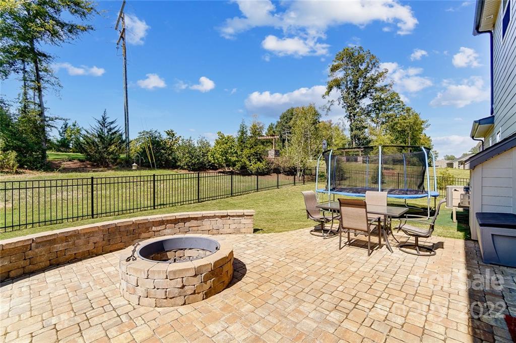 421 Sandbar Point Lake Wylie, SC 29710 - Photo 45 of 48 a view of a backyard with sitting area