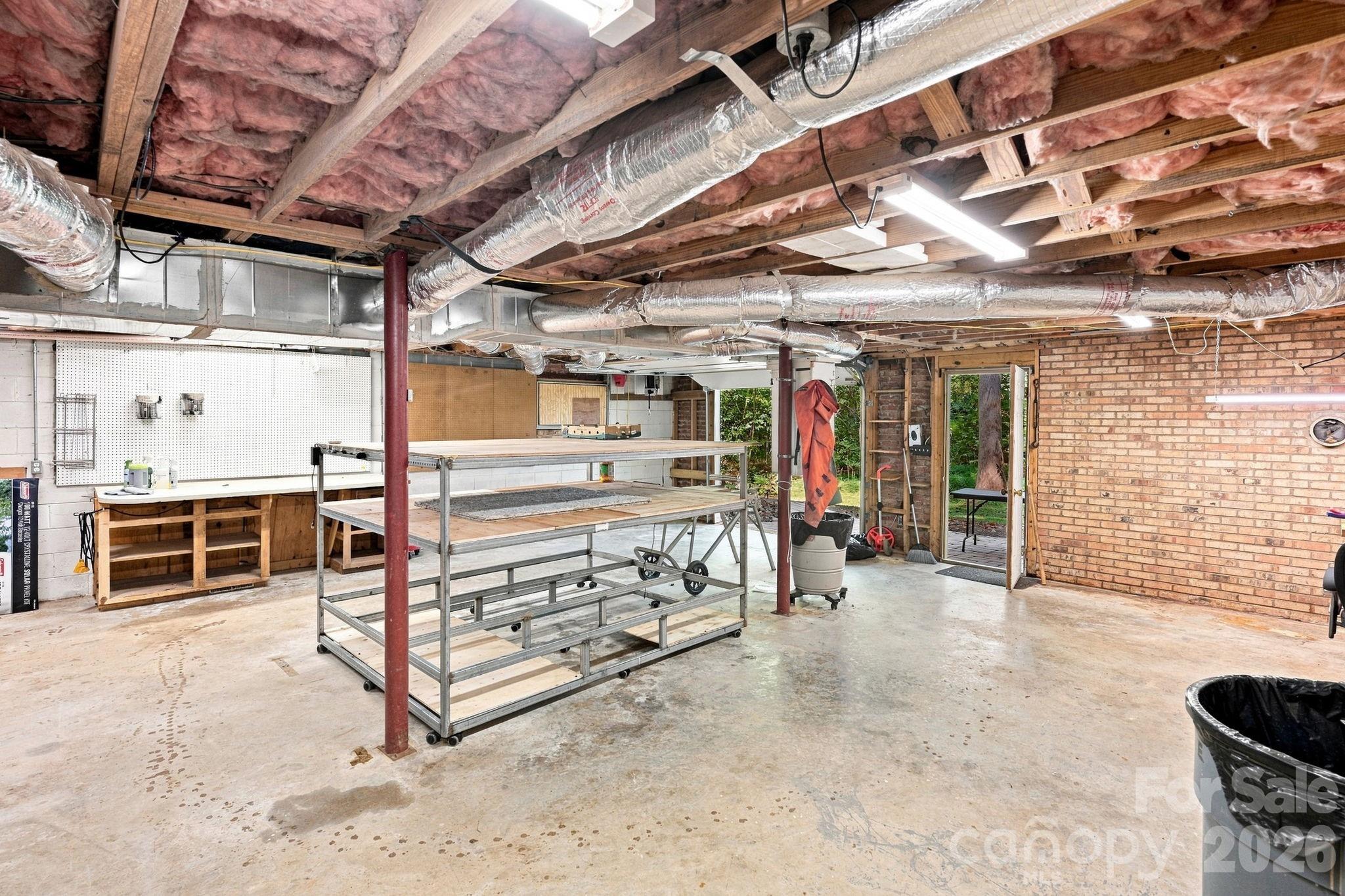 19317 Davidson-Concord Road Davidson, NC 28036 - Photo 20 of 29 Gallery Image 20