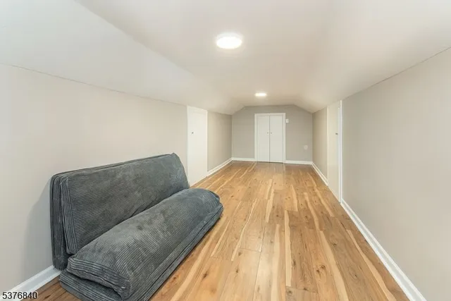 $439,000 | 25 East Shore Lake Owassa Road, Newton, NJ 07860