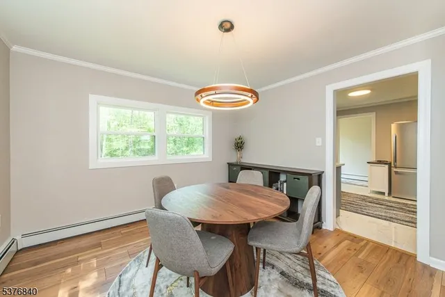 $439,000 | 25 East Shore Lake Owassa Road, Newton, NJ 07860