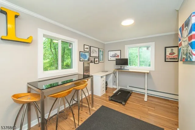 $439,000 | 25 East Shore Lake Owassa Road, Newton, NJ 07860