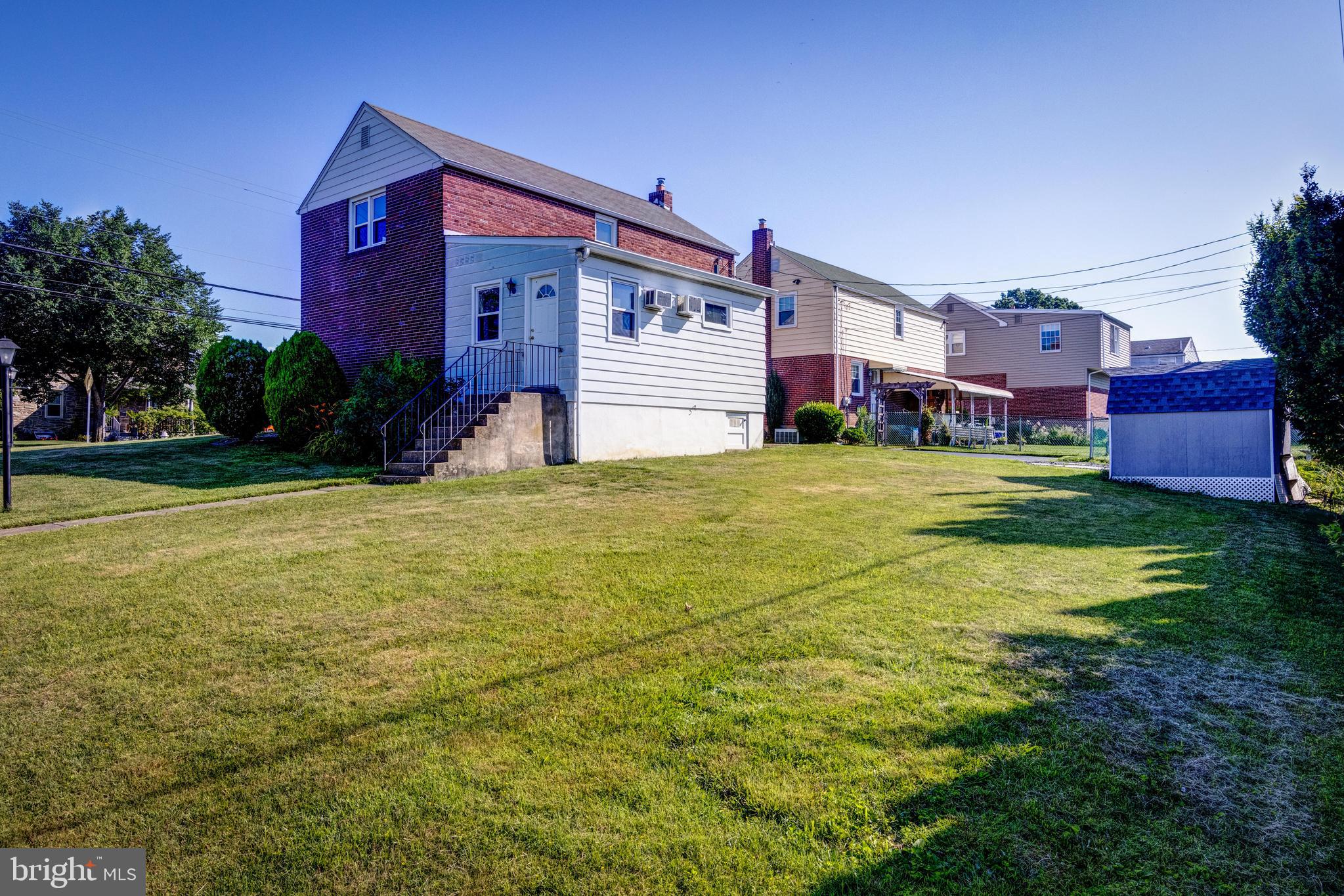 201 East Manoa Road Havertown, PA 19083 - Photo 2 of 21