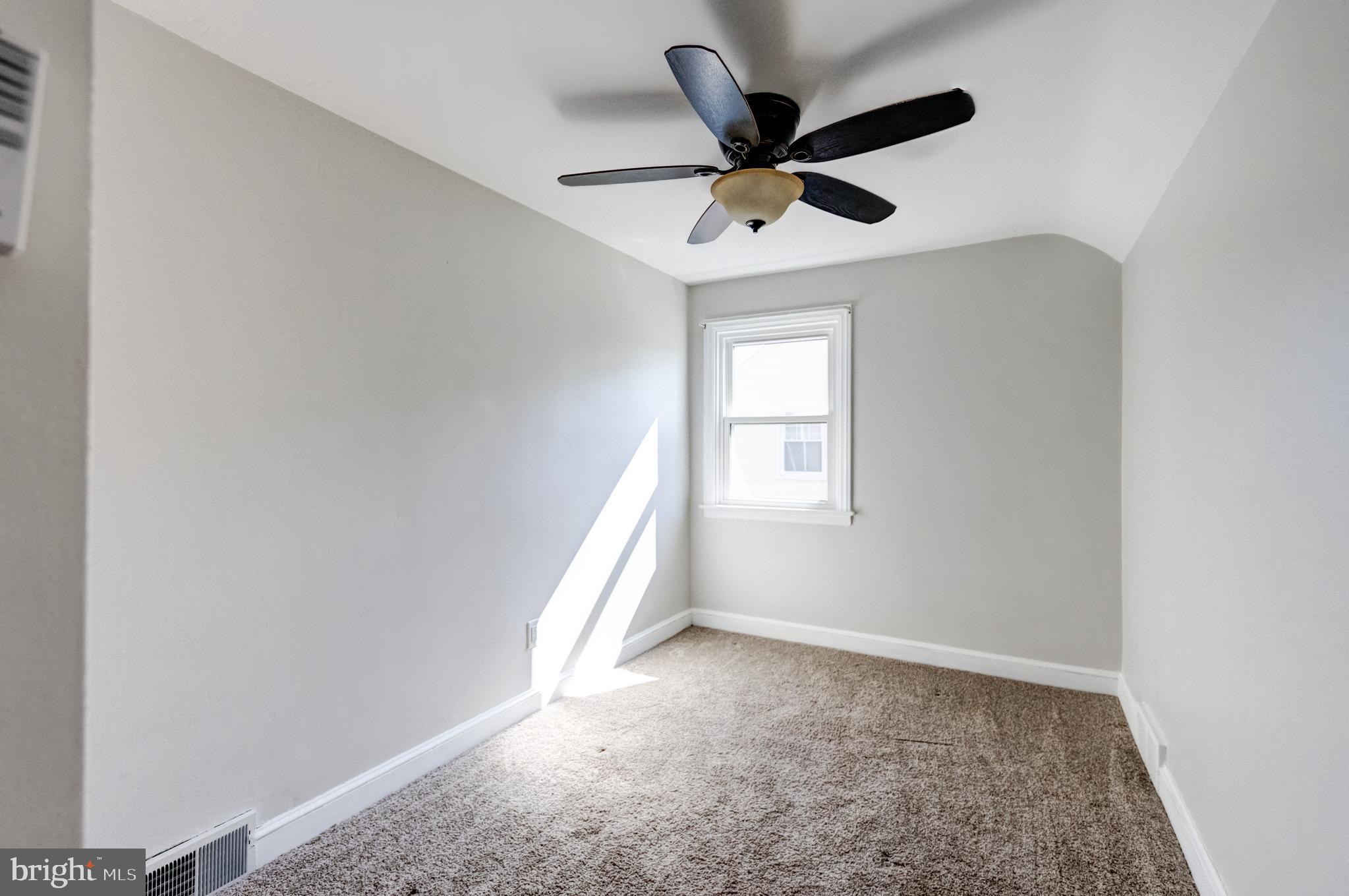 201 East Manoa Road Havertown, PA 19083 - Photo 13 of 21