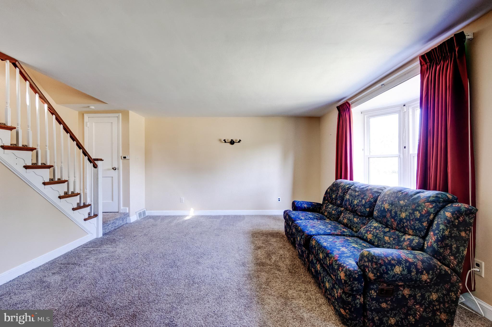 201 East Manoa Road Havertown, PA 19083 - Photo 4 of 21