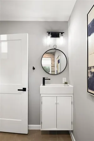 $4,800 | 2728 Livingston Avenue, Fort Worth, TX 76110