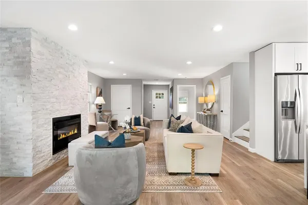 $4,800 | 2728 Livingston Avenue, Fort Worth, TX 76110