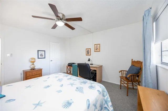 $299,000 | 1400 1st Avenue West, Unit 203, Bradenton, FL 34205