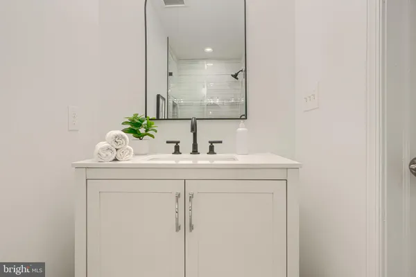 $425,000 | 821 South Curley Street, Baltimore, MD 21224