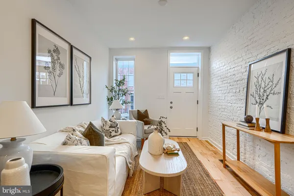 $439,500 | 821 South Curley Street, Baltimore, MD 21224