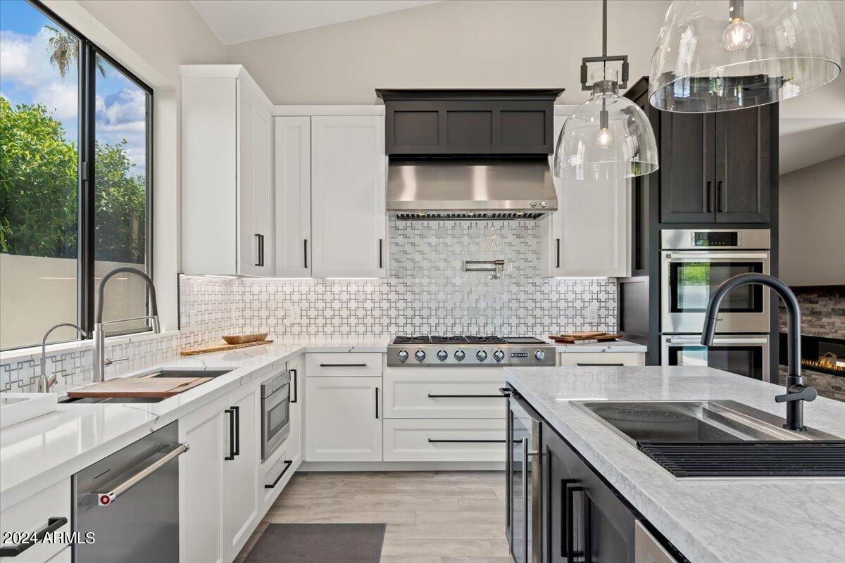 4137 East Earll Drive Phoenix, AZ 85018 - Photo 17 of 54 28-Kitchen