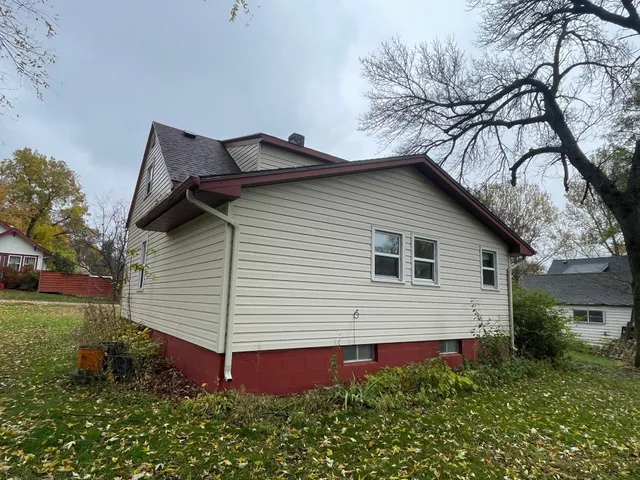 $135,000 | 1675 127th Avenue Southeast, Blomkest, MN 56216