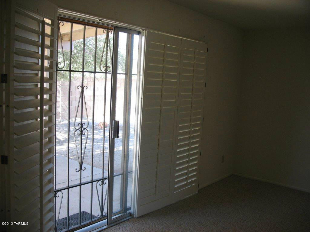 6667 North Galaxy Road Tucson, AZ 85741 - Photo 12 of 32 Gallery Image 12