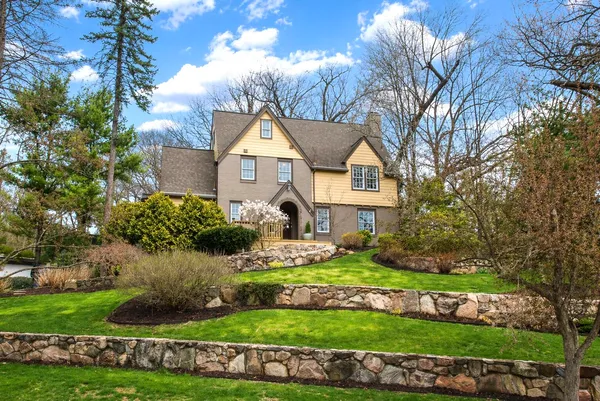 $1,425,000 | 311 Awixa Road, Ann Arbor, MI 48104