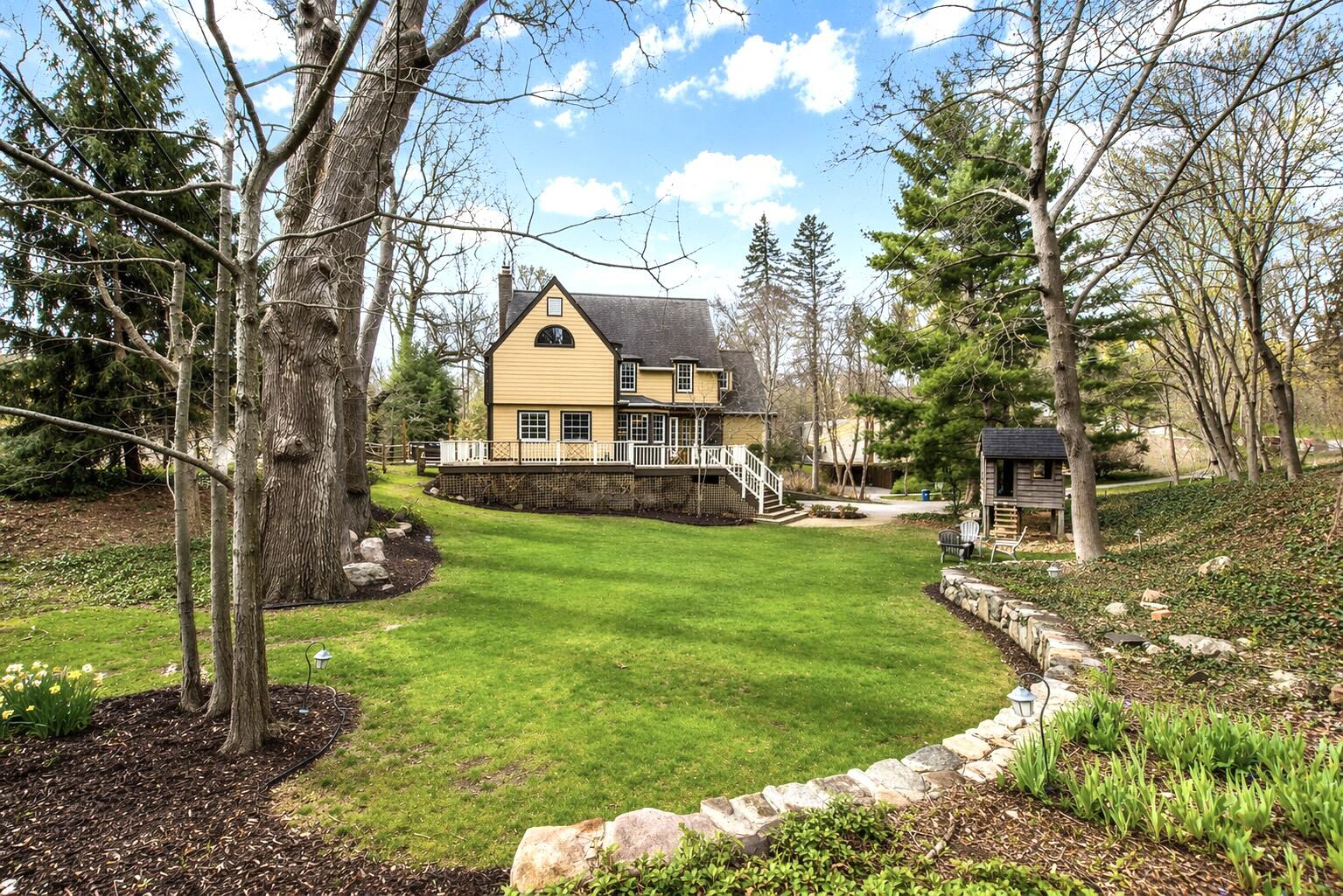 311 Awixa Road Ann Arbor, MI 48104 - Photo 2 of 83 Back