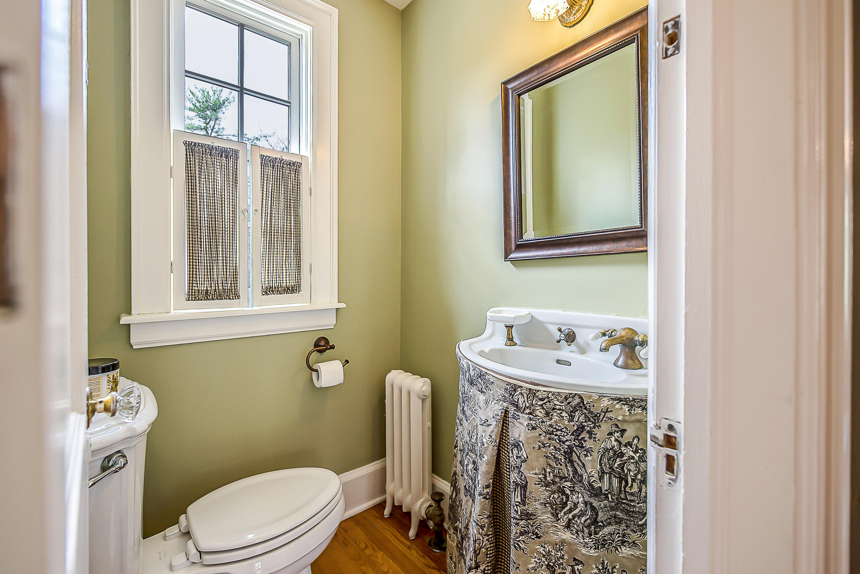 311 Awixa Road Ann Arbor, MI 48104 - Photo 23 of 83 1st floor powder room