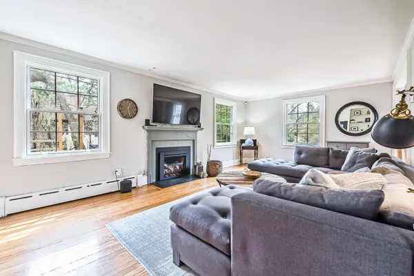 $1,425,000 | 311 Awixa Road, Ann Arbor, MI 48104