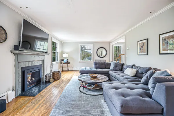 $1,425,000 | 311 Awixa Road, Ann Arbor, MI 48104