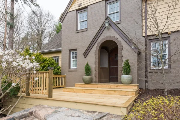 $1,425,000 | 311 Awixa Road, Ann Arbor, MI 48104