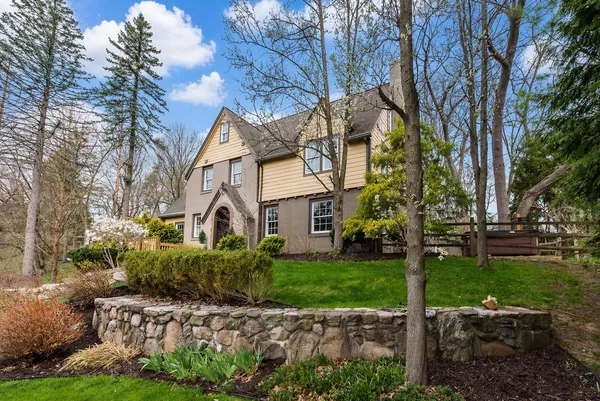 $1,425,000 | 311 Awixa Road, Ann Arbor, MI 48104