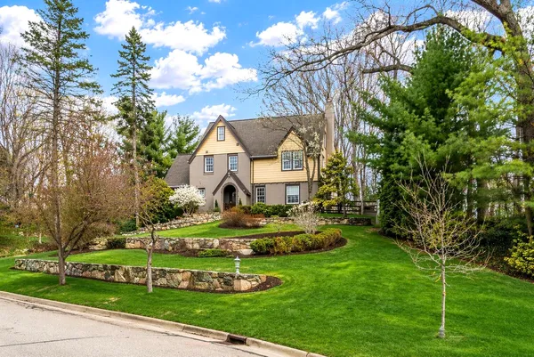 $1,425,000 | 311 Awixa Road, Ann Arbor, MI 48104