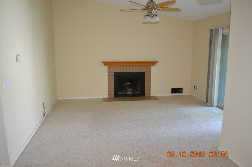 10829 Southeast 172nd Street, Unit C6 Renton, WA 98055 - Photo 2 of 14 Gallery Image 2