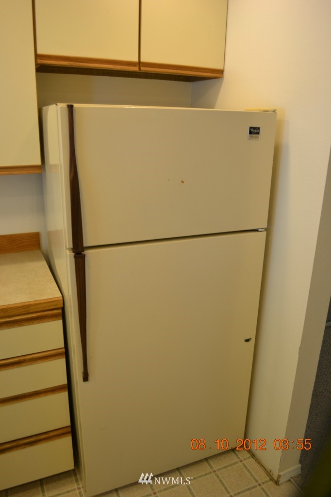 10829 Southeast 172nd Street, Unit C6 Renton, WA 98055 - Photo 5 of 14 Gallery Image 5