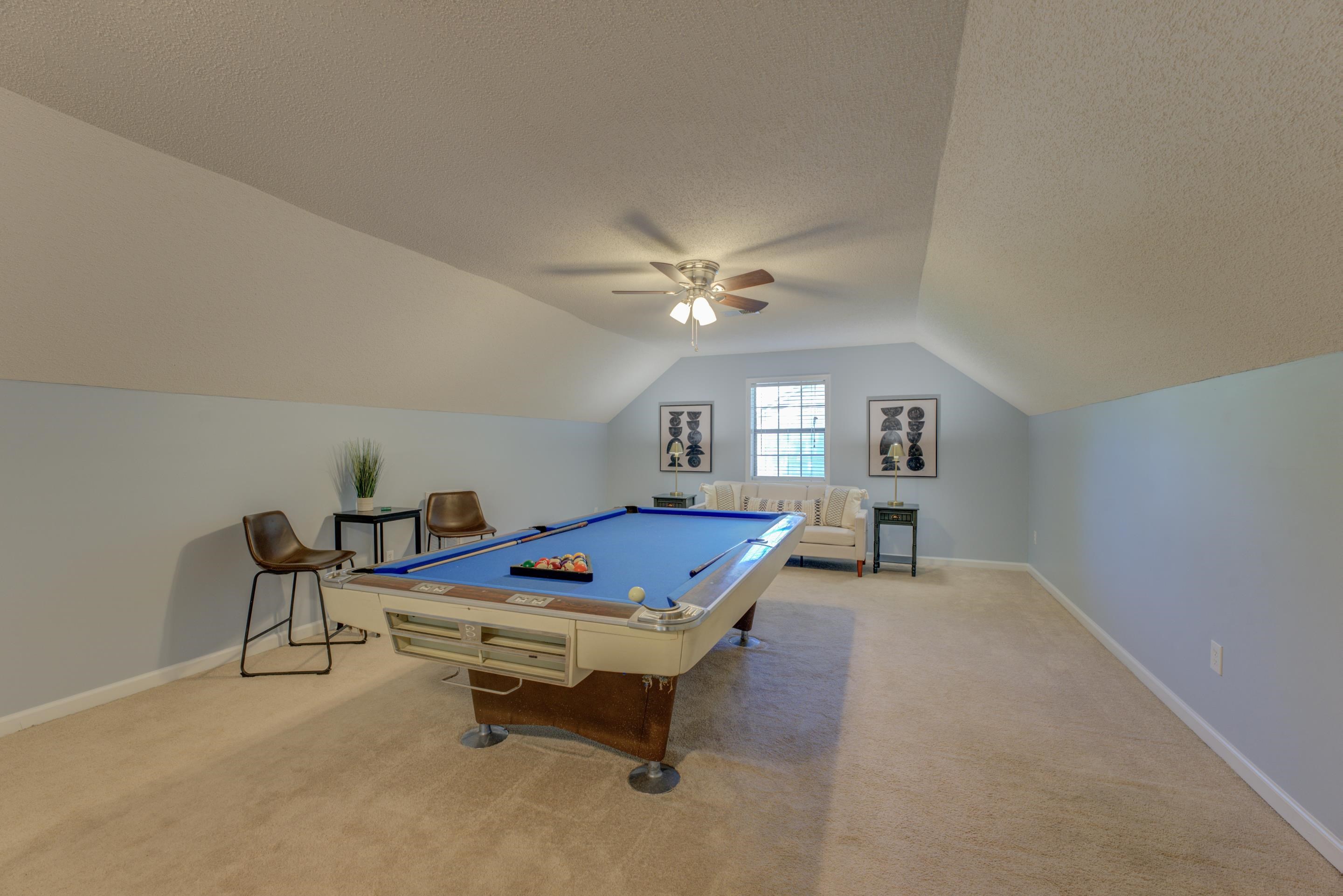 364 Taraview Road Collierville, TN 38017 - Photo 23 of 38 a living room with furniture and white walls
