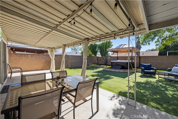 $979,000 | 8673 Herrick Avenue, Los Angeles, CA 91352