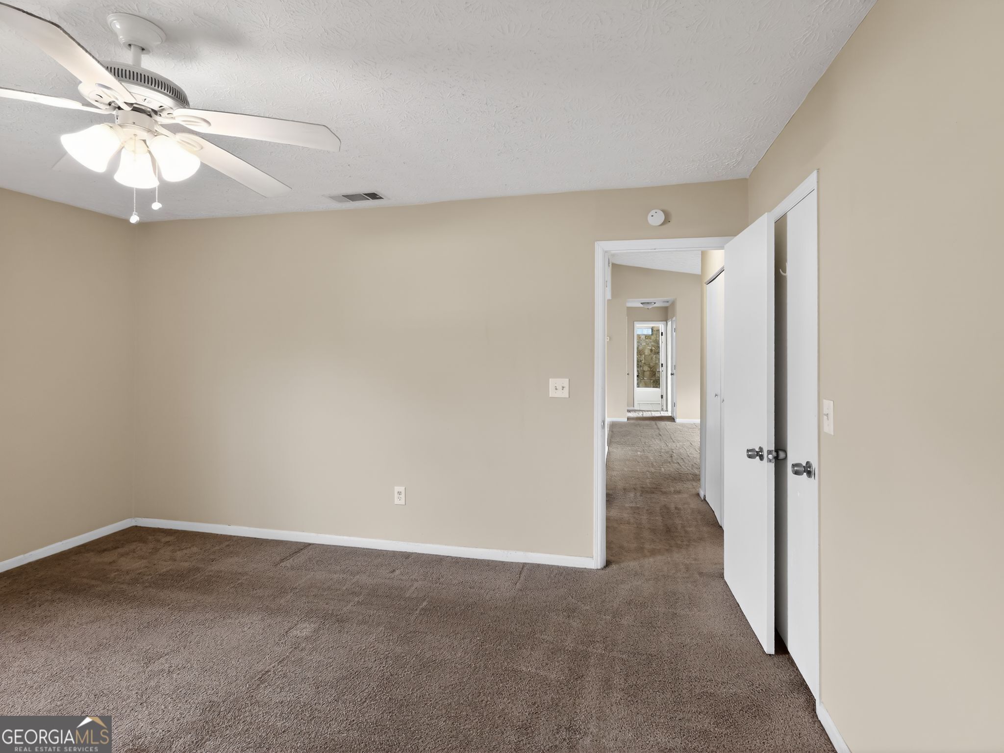 2492 Deep Shoals Circle Decatur, GA 30034 - Photo 16 of 31 an empty room with a bathroom