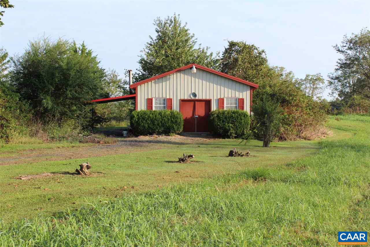 303 Evans Mill Road Dillwyn, VA 23936 - Photo 2 of 14 a view of a house with a yard