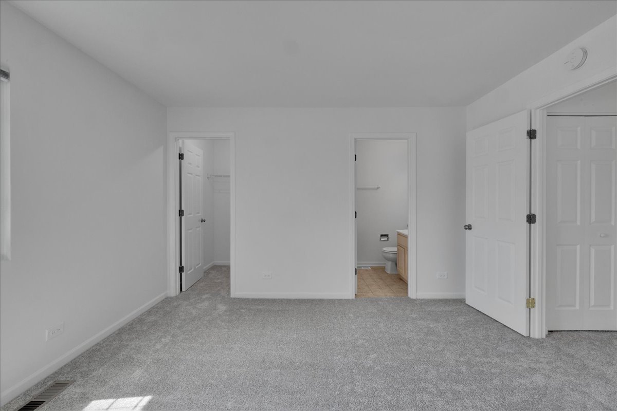 1137 Longford Road Bartlett, IL 60103 - Photo 21 of 33