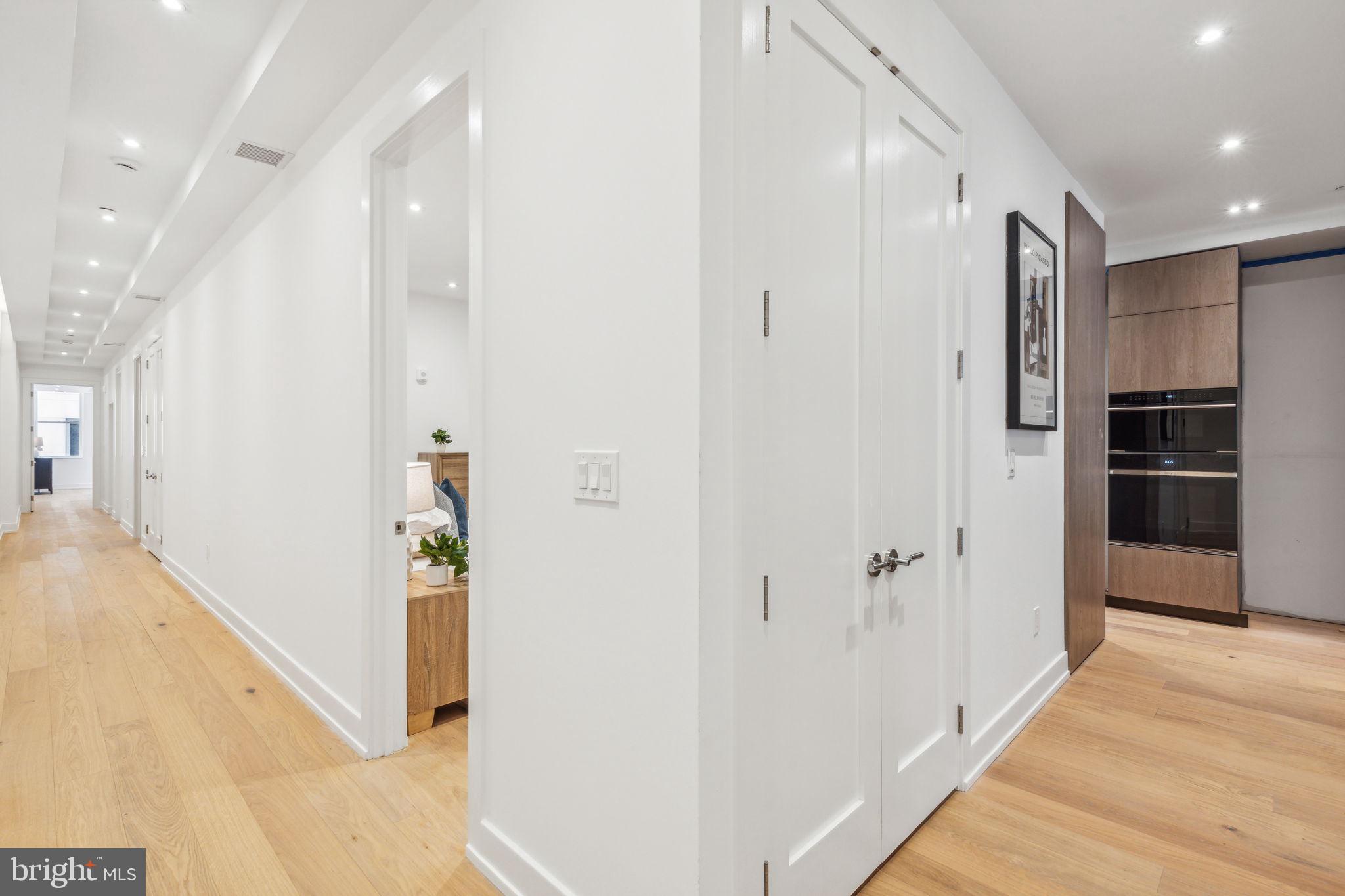 124 North 2nd Street, Unit 4 Philadelphia, PA 19106 - Photo 20 of 48 a view of a hallway with a hallway