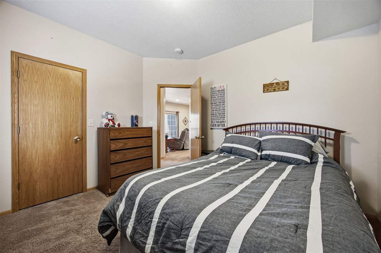 2272 Holiday Road, Unit 606 Coralville, IA 52241 - Photo 13 of 21 Gallery Image 13