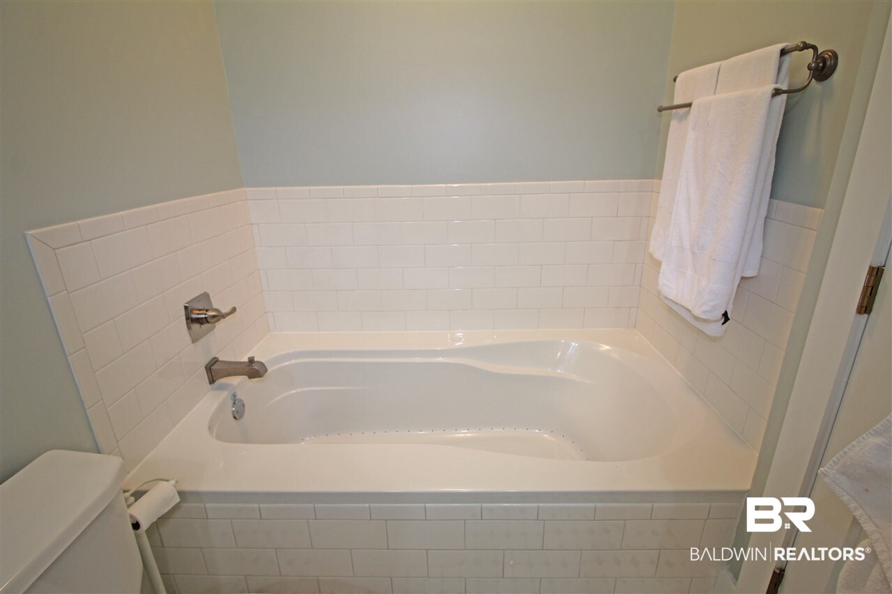 25773 Canal Road, Unit 21 Orange Beach, AL 36561 - Photo 22 of 45